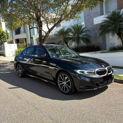 BMW 320i 2.0 16V TURBO FLEX SPORT GP AUTOMÁTICO BMW 320i 2.0 16V TURBO FLEX SPORT GP AUTOMÁTICO
